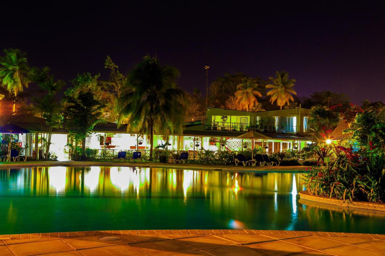 Hotel Starfish Tobago à Black Rock Extérieur photo