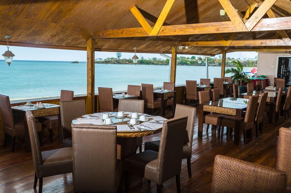 Hotel Starfish Tobago à Black Rock Extérieur photo